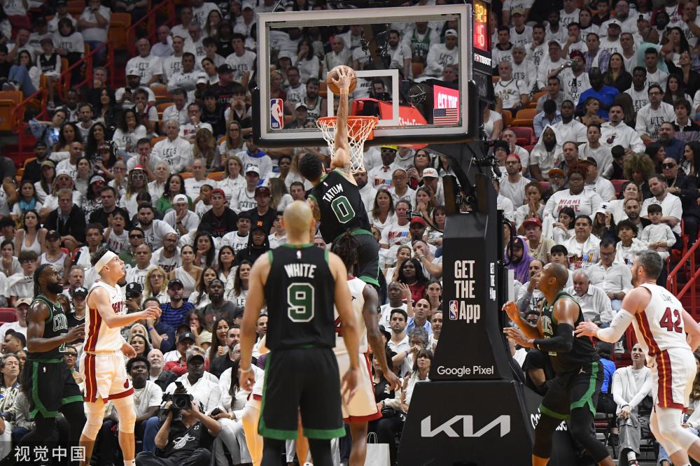 存在着巨大 存在着巨大