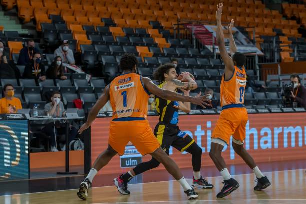 季初的显赫 季初的显赫