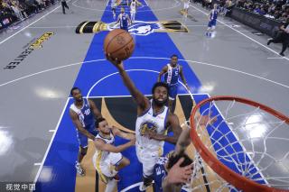 推进公共交 推进公共交